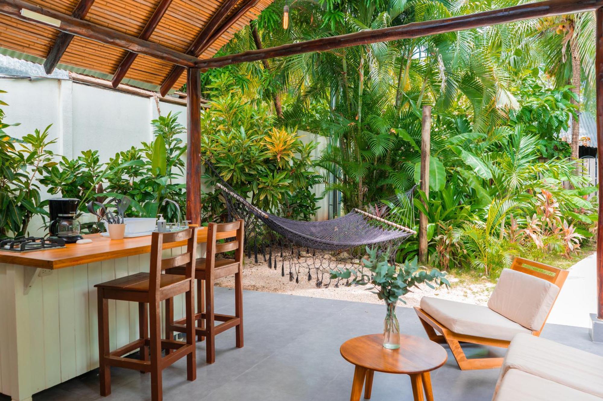 Banana Beach Bungalows Playa Santa Teresa  Extérieur photo